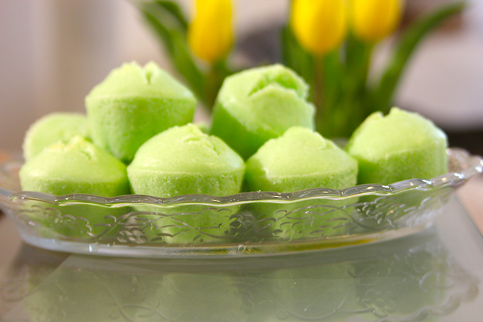 Steamed sponge cupcake