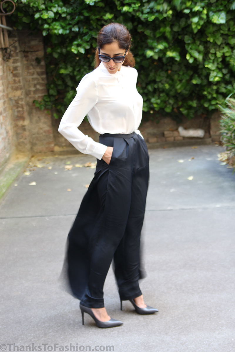 Wide trousers or maxi skirt