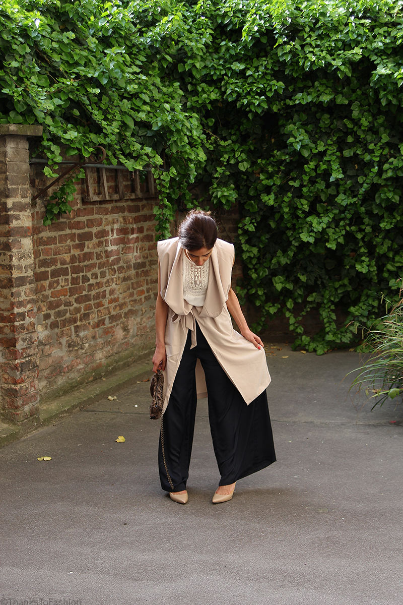 Wide leg trousers – slouchy and loose